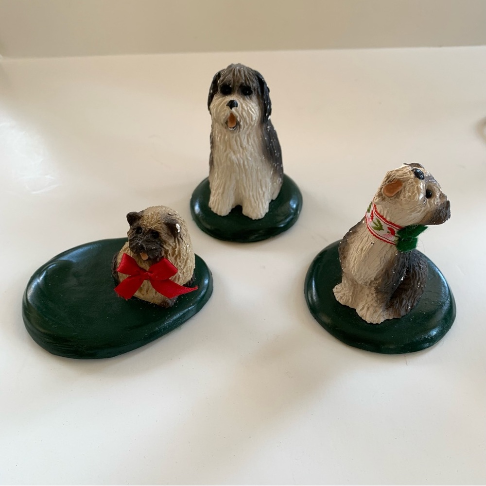 Byers Choice Carollers group of dogs Vintage